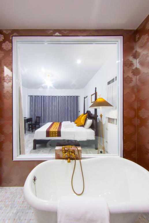 Dharasom' S Colonial House Hotell Bangkok Eksteriør bilde
