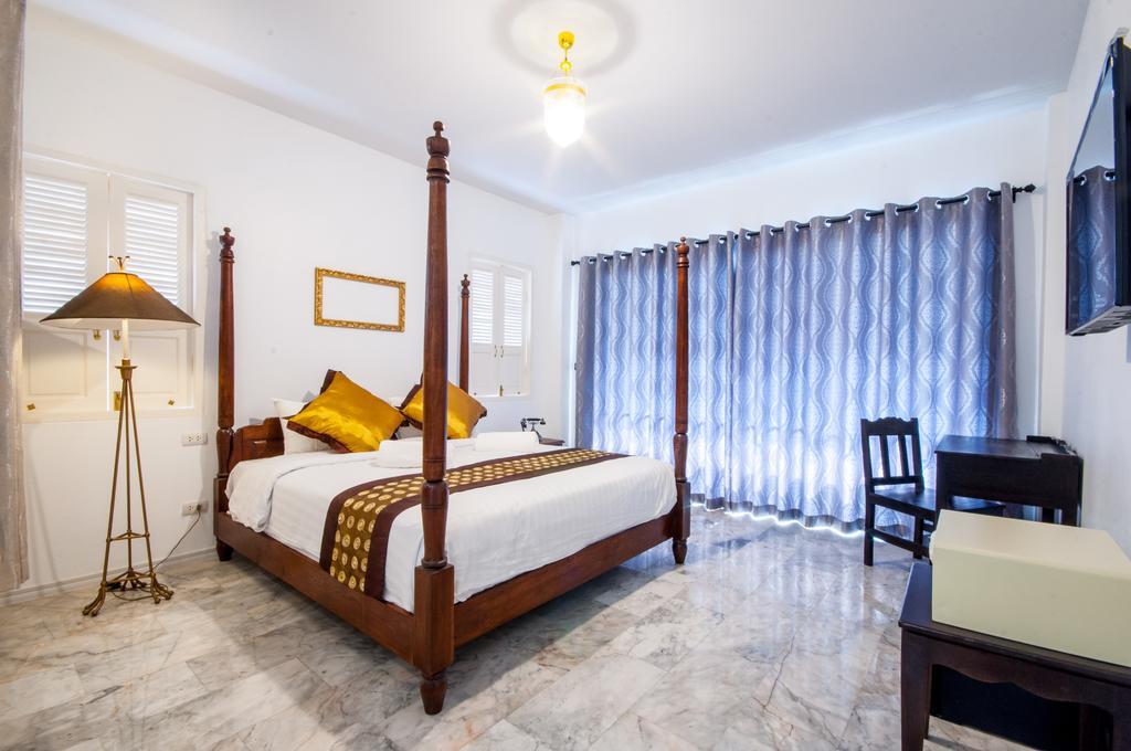 Dharasom' S Colonial House Hotell Bangkok Eksteriør bilde