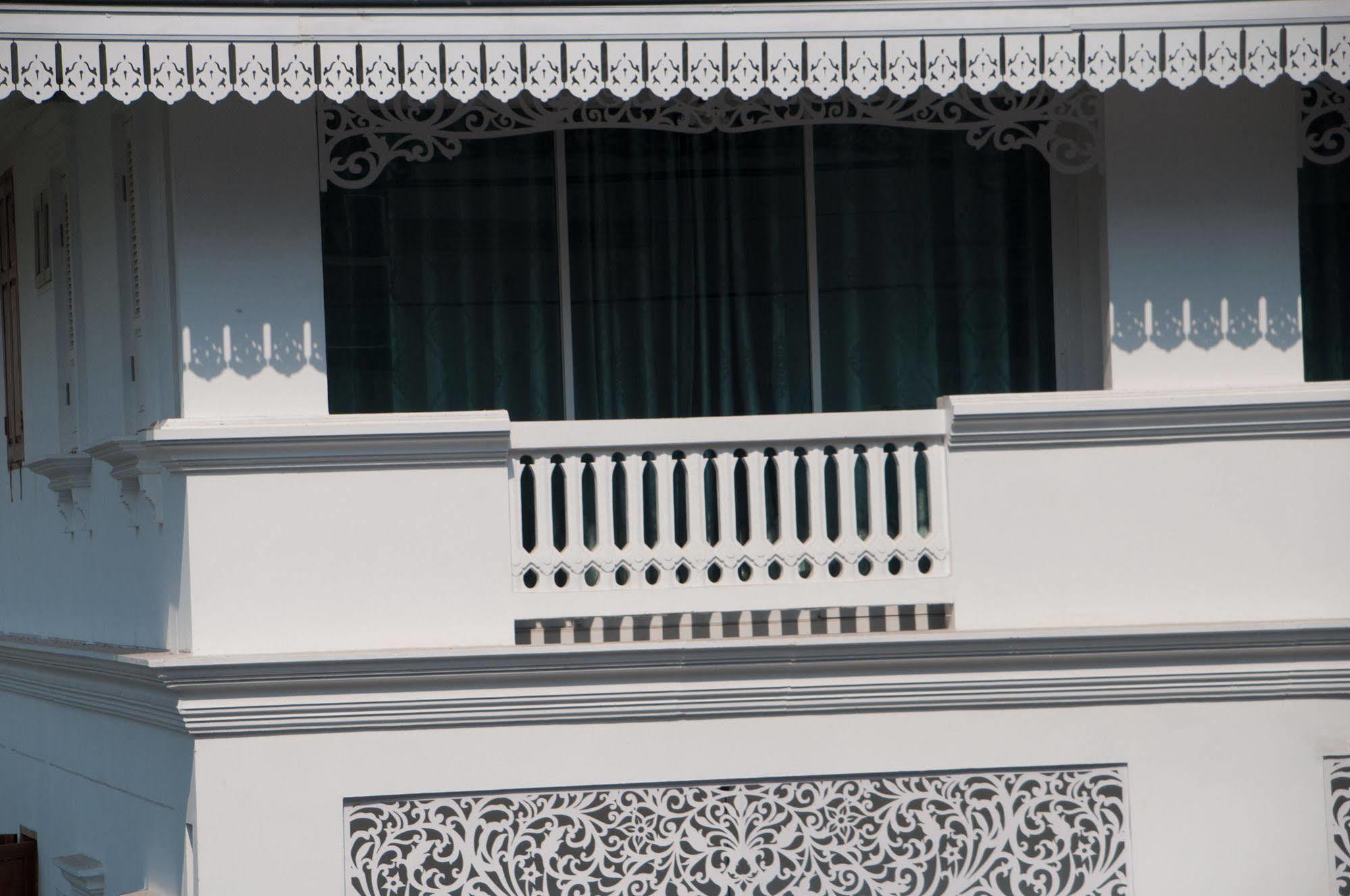 Dharasom' S Colonial House Hotell Bangkok Eksteriør bilde